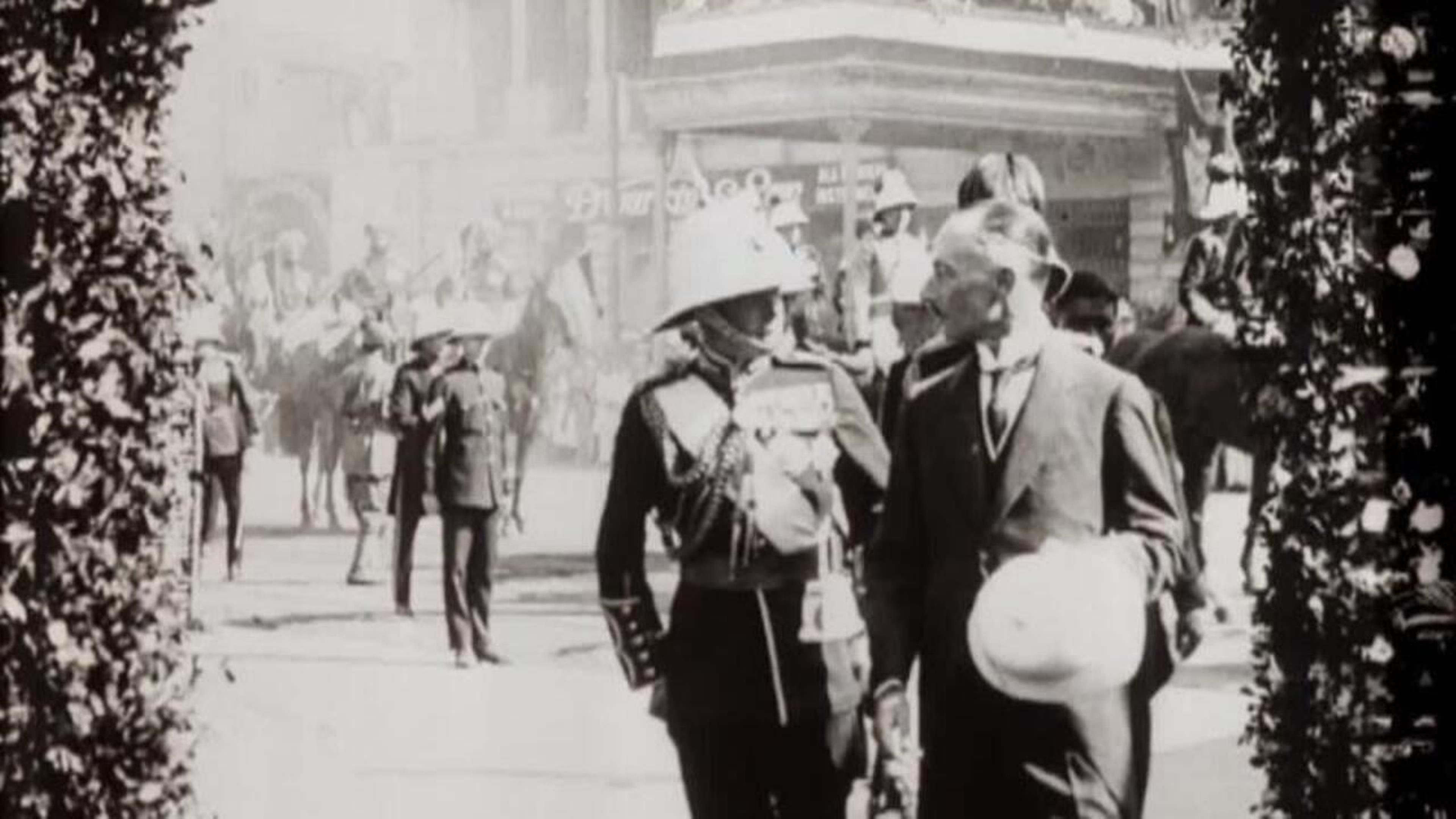 Edward Prince of Wales' Tour of India: Calcutta and Delhi