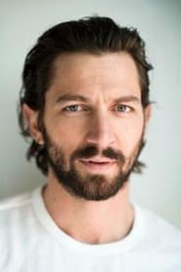 Michiel Huisman