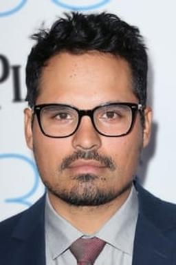 Michael Peña