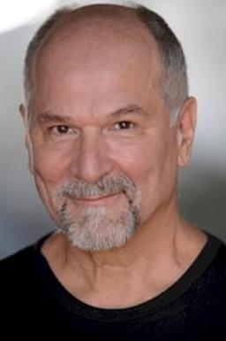 John Kapelos