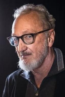 Robert Englund