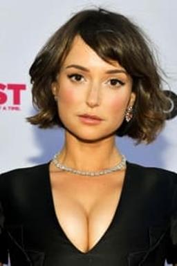 Milana Vayntrub