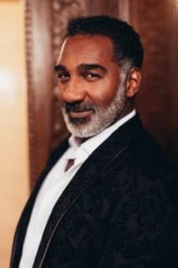 Norm Lewis