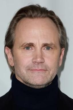 Lee Tergesen