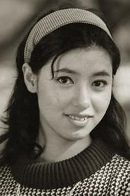 野川由美子