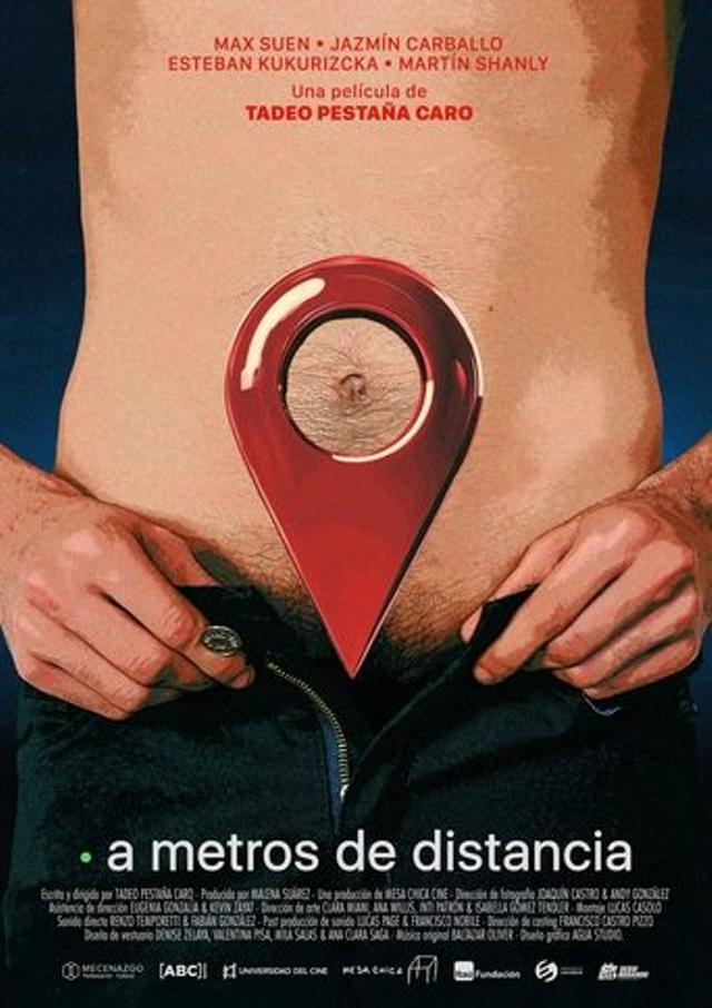 A metros de distancia